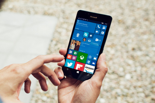 Microsoft finally rolls out Windows 10 Mobile Anniversary Update, new features